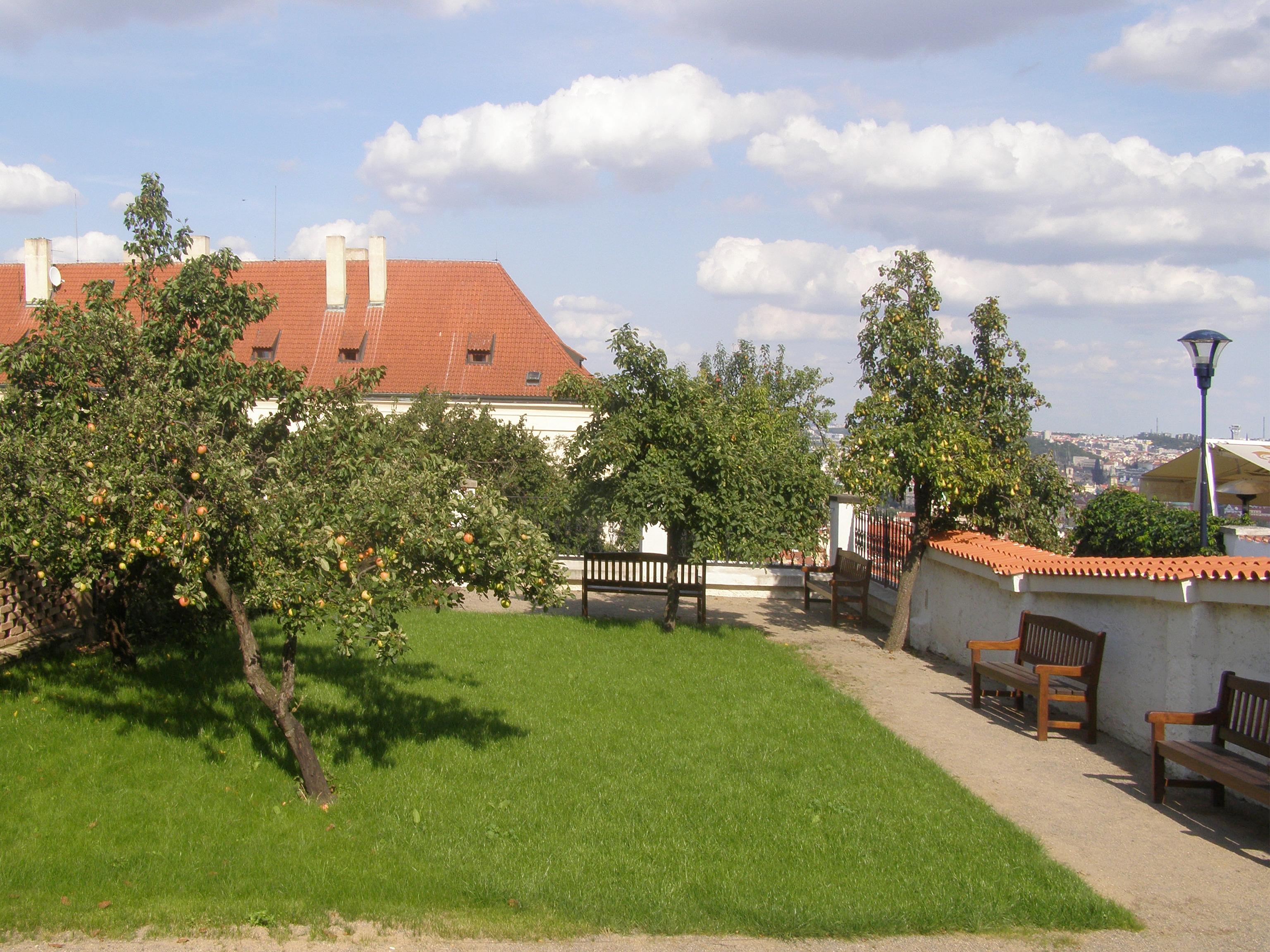 Monastery Hotel Praga Esterno foto